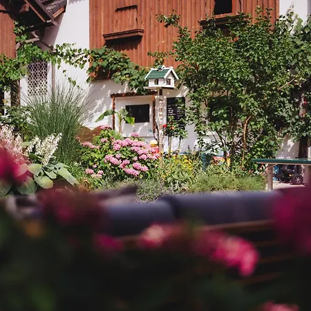 Labsalerie - Urlauben Am Woerthersee * Pörtschach am Wörthersee